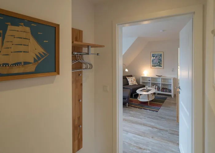 Апартаменты Seestern S *